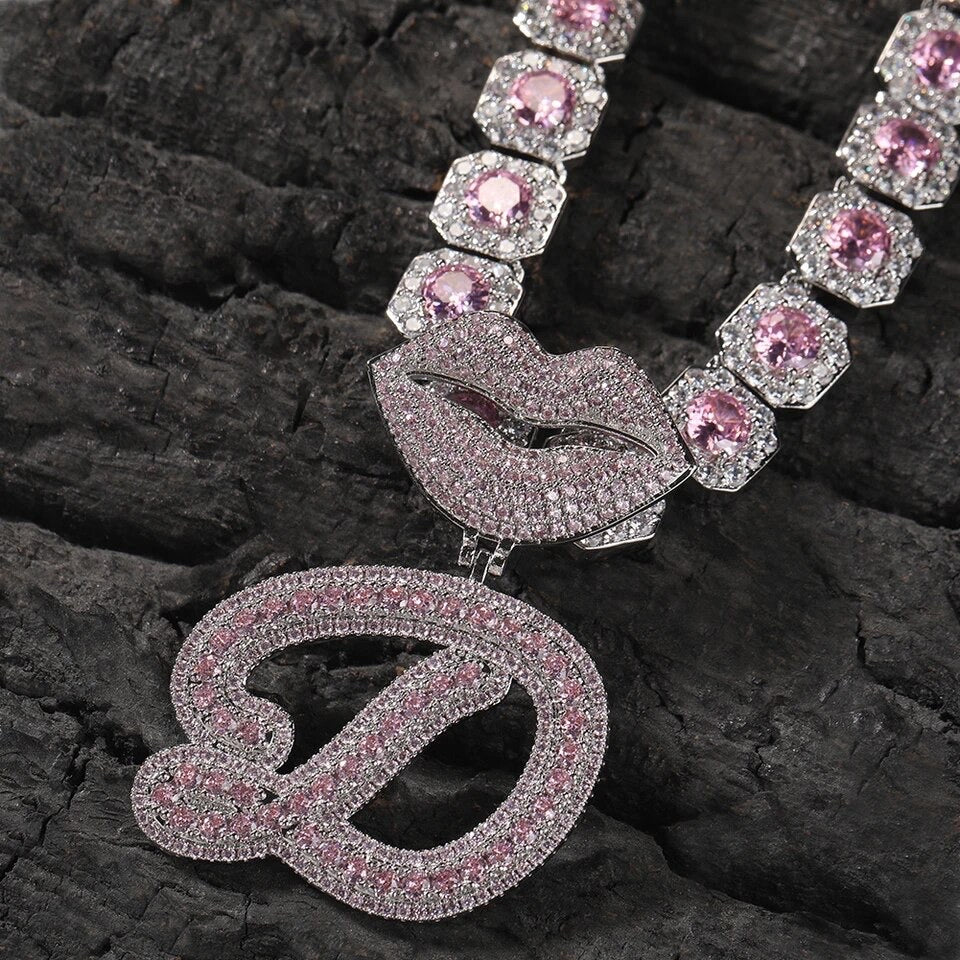 love initial chain