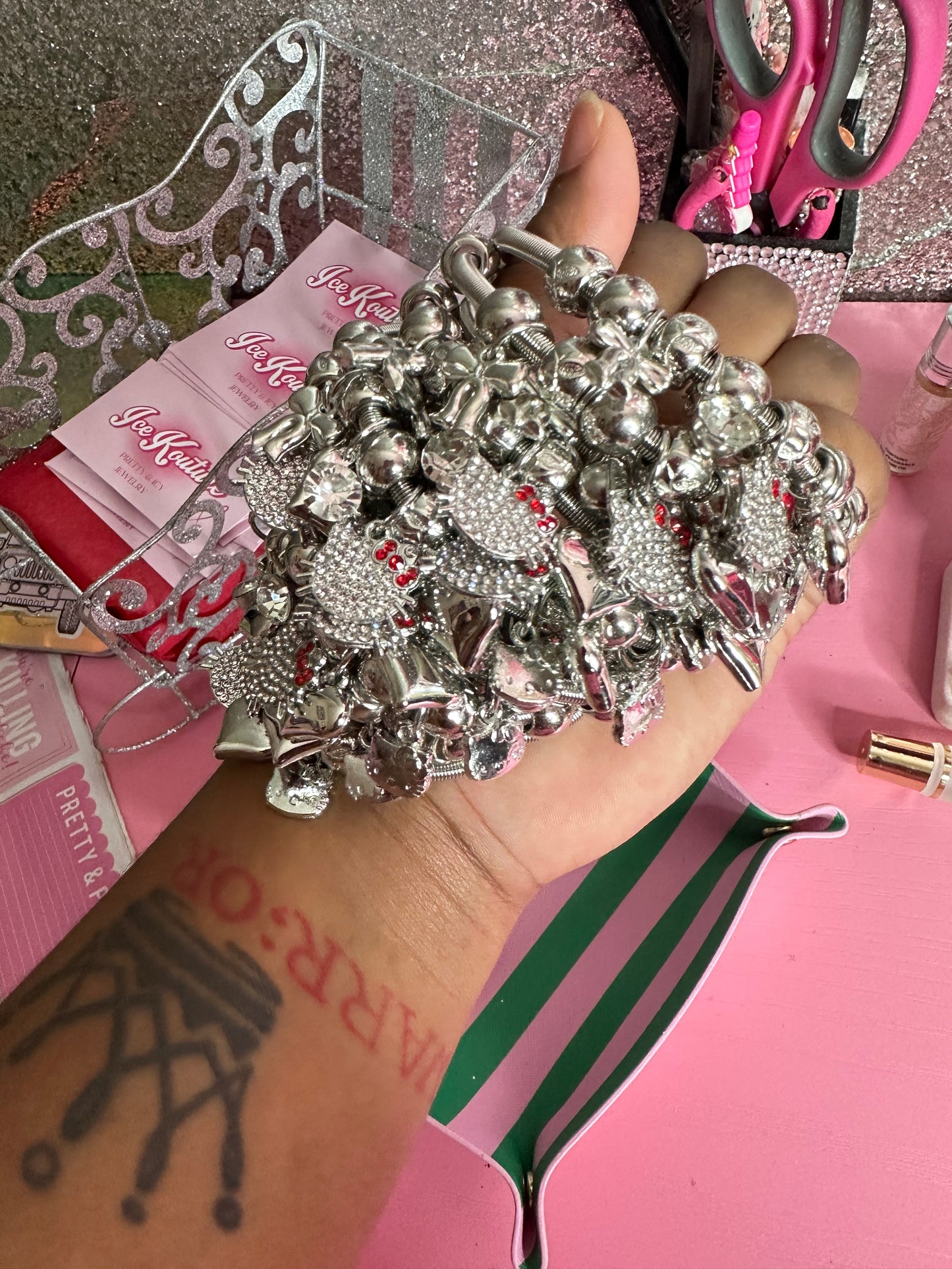 Kitty charm bracelet