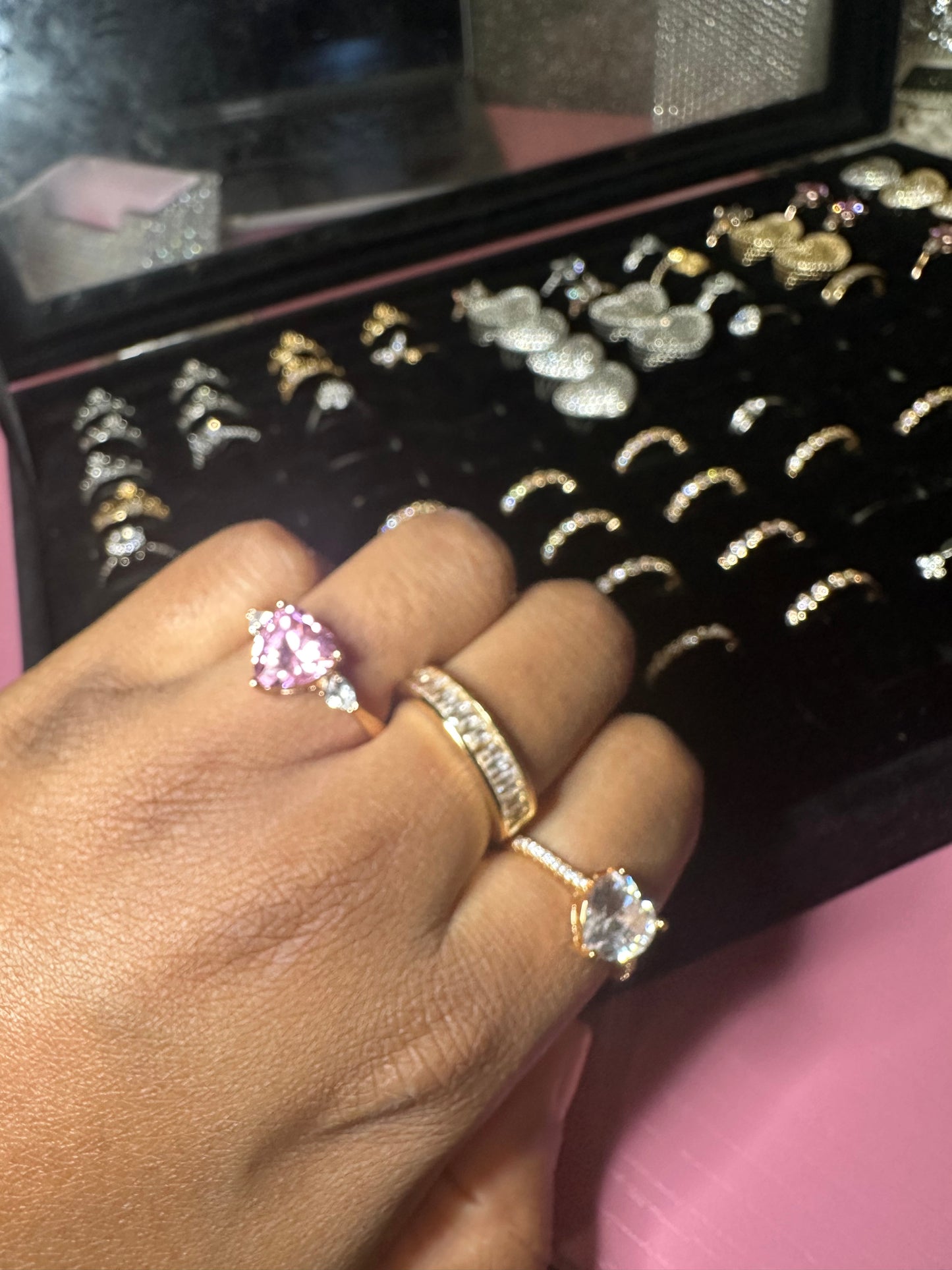 3pc size 8 gold rings