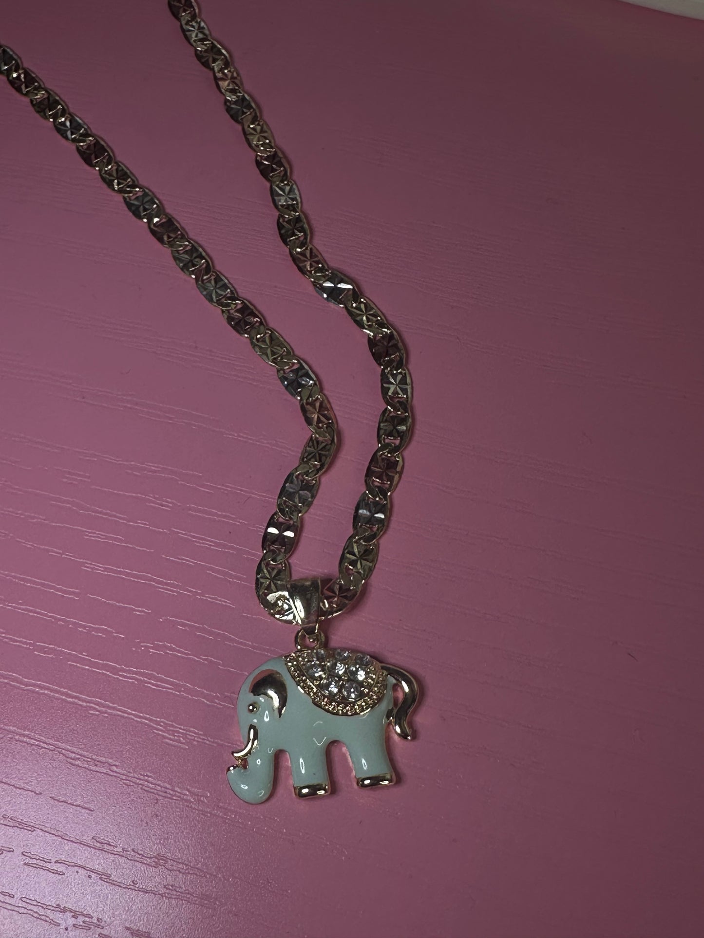 Tri gold elephant necklace