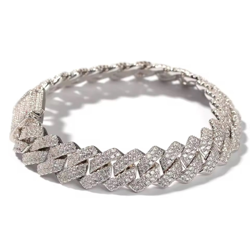 13mm Prong Curb Bracelet
