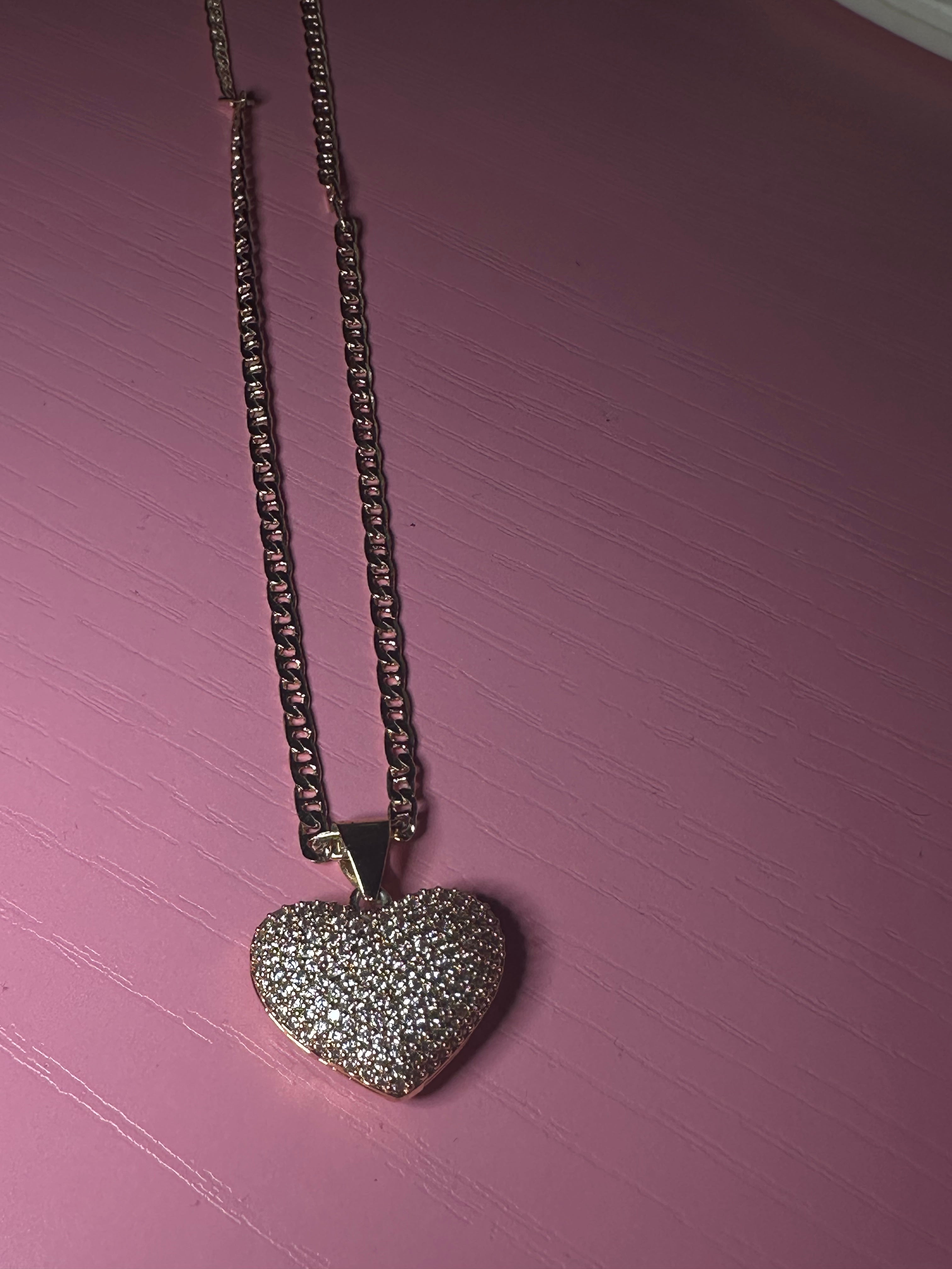 Big heart necklace