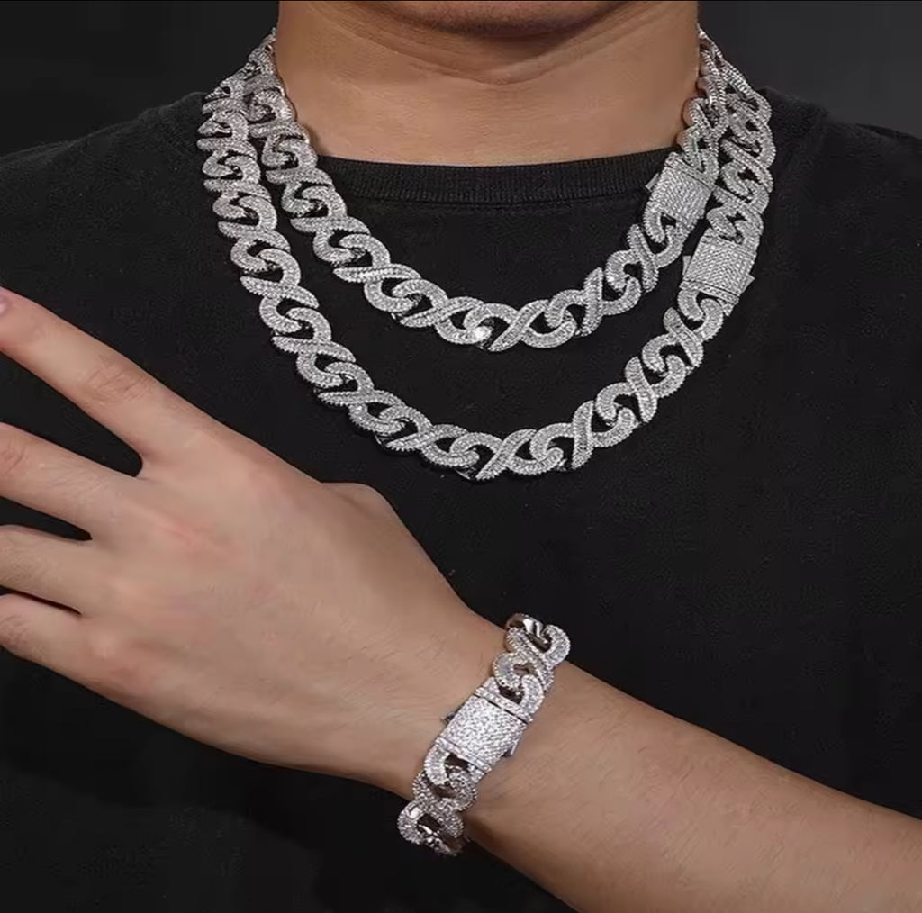Infinity Cuban Chain