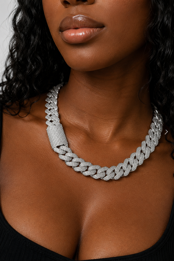 Necklaces & Chains