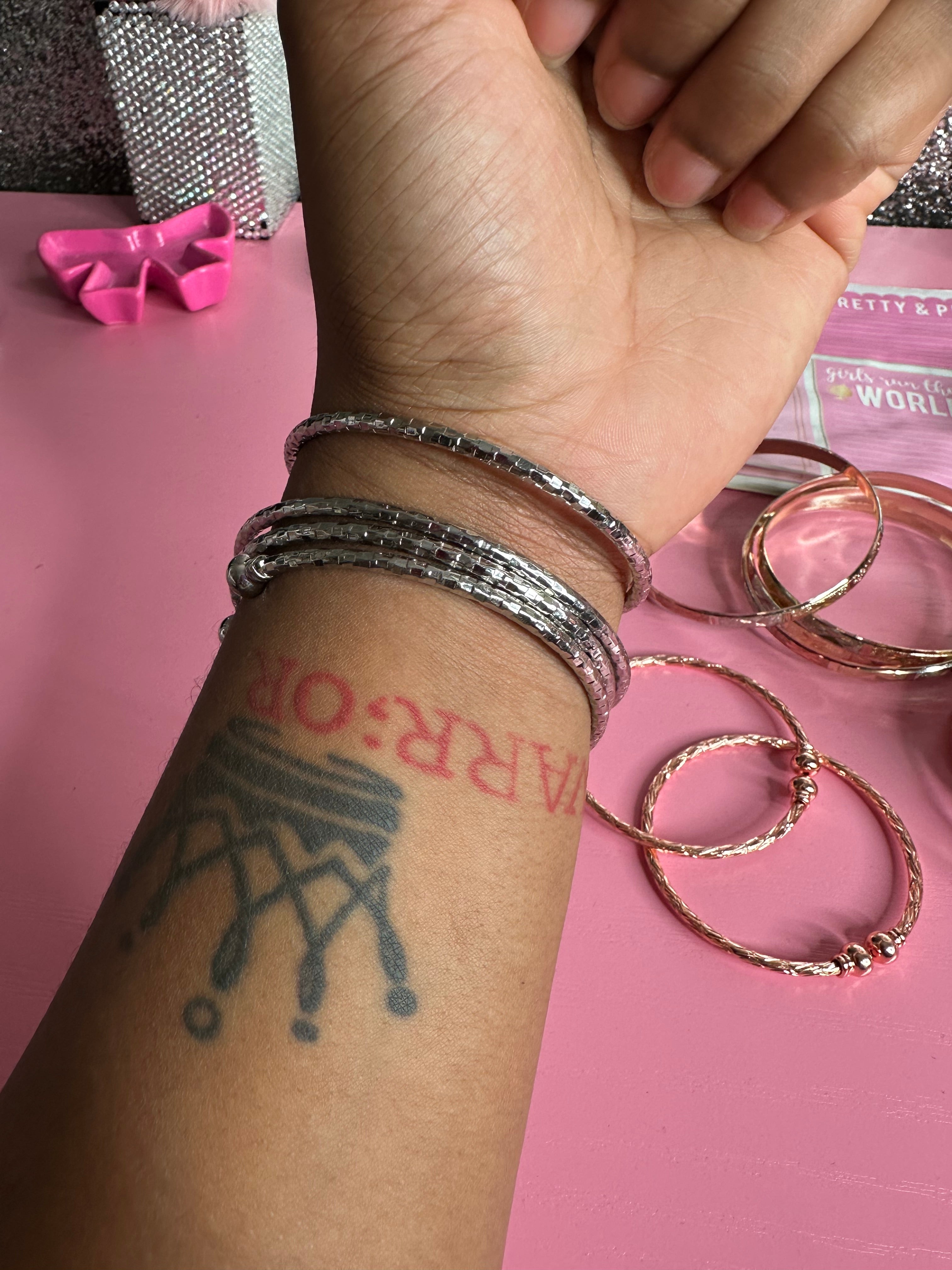 4pc silver adj bangle