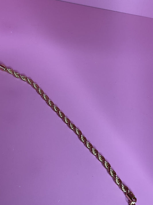 thin rope bracelet